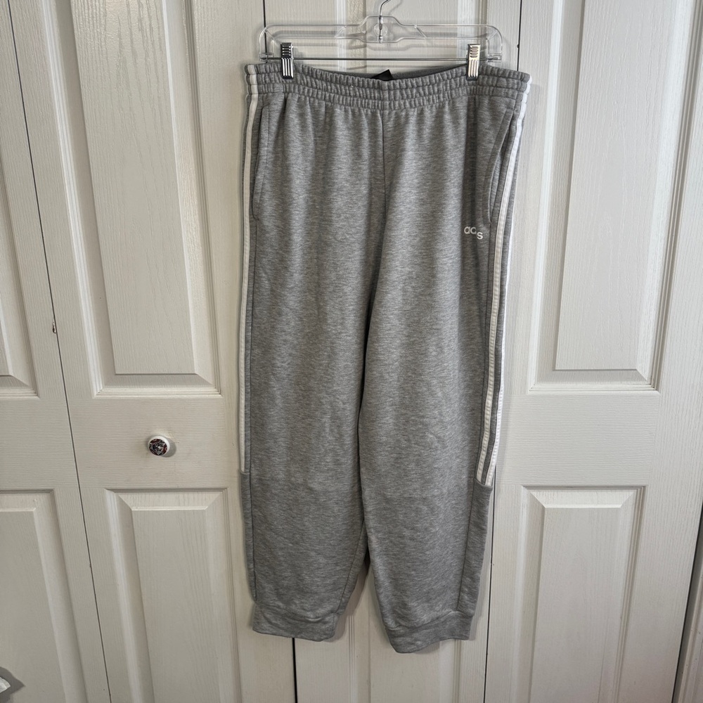 Adidas climate gray white jogger sweatpants size XL